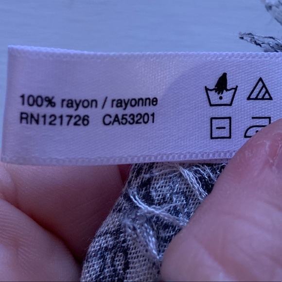 NWOT Infinity scarf - Picture 4 of 4